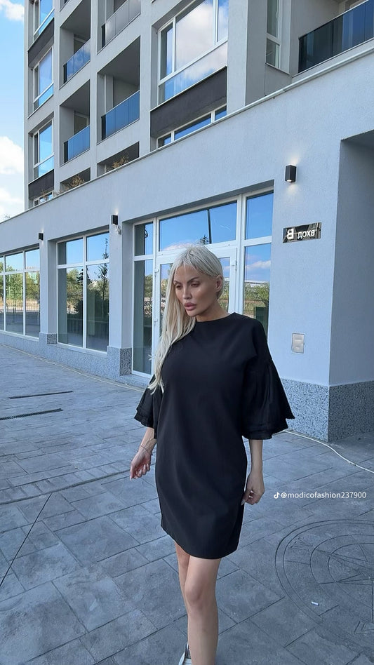 Рокля "Черно съвършенство"