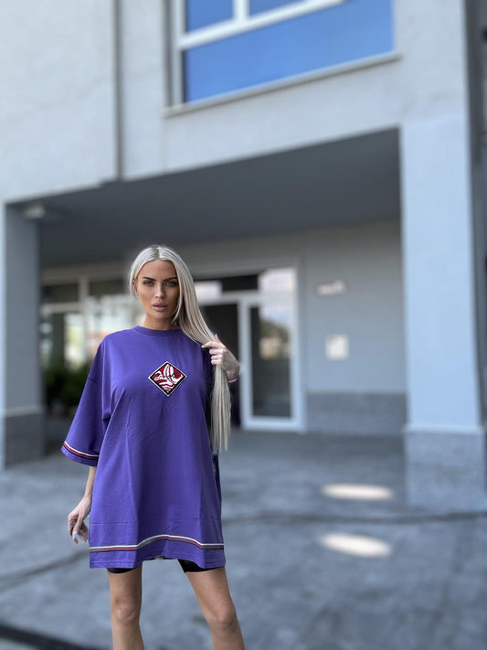 Лилава тениска