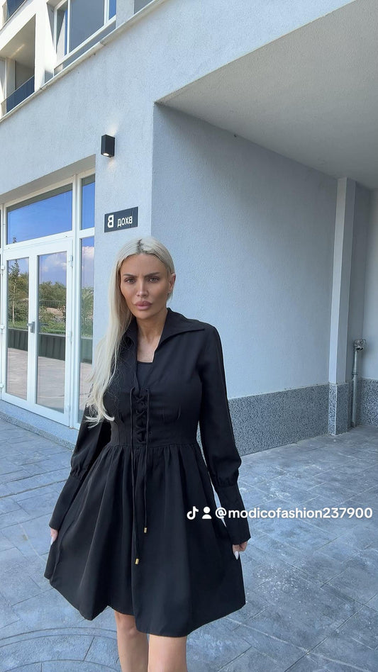 Рокля с връзки