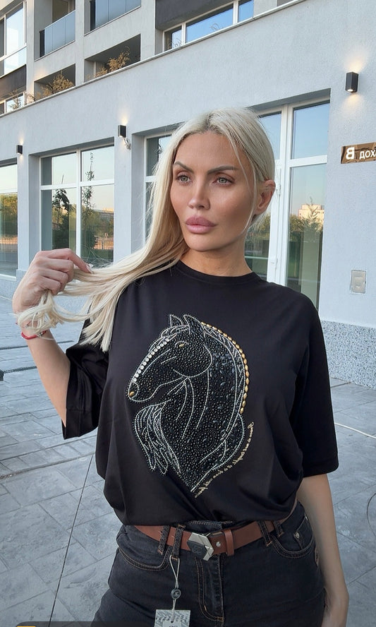 Блуза с камъни